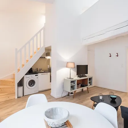 Luckey Homes - Rue Sergent Blandan 公寓 *